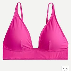 NWOT Plunge V Neck Bikini Top